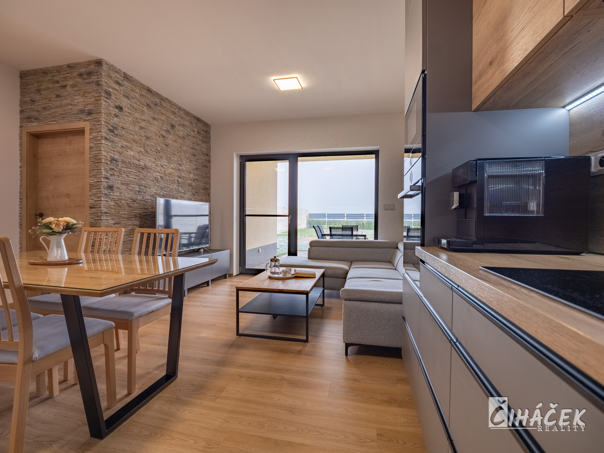 prodej_domu_3kk_hevlin_13