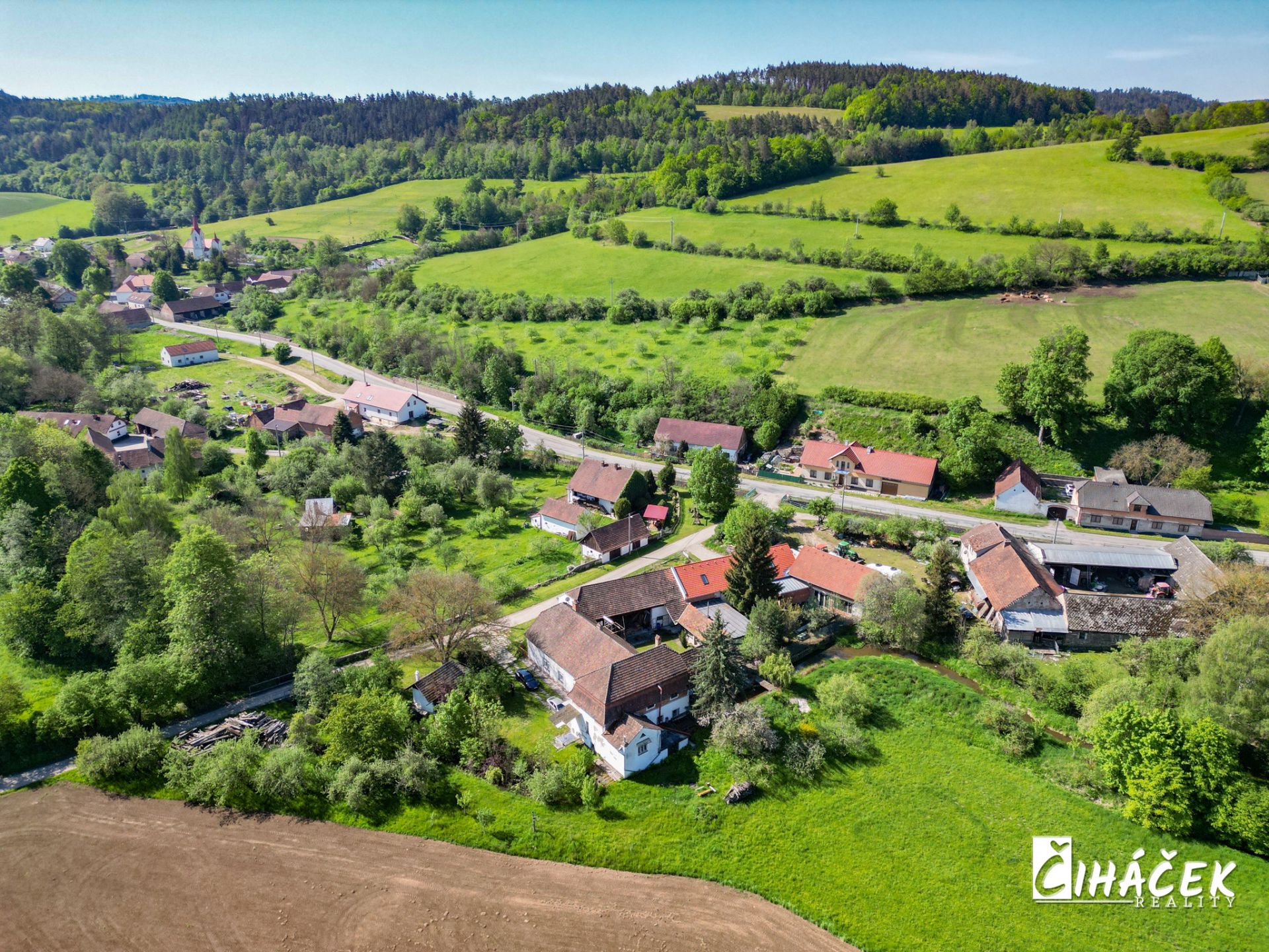 prodej_mlyna_ujezd_u_tisnova_-_dron_5