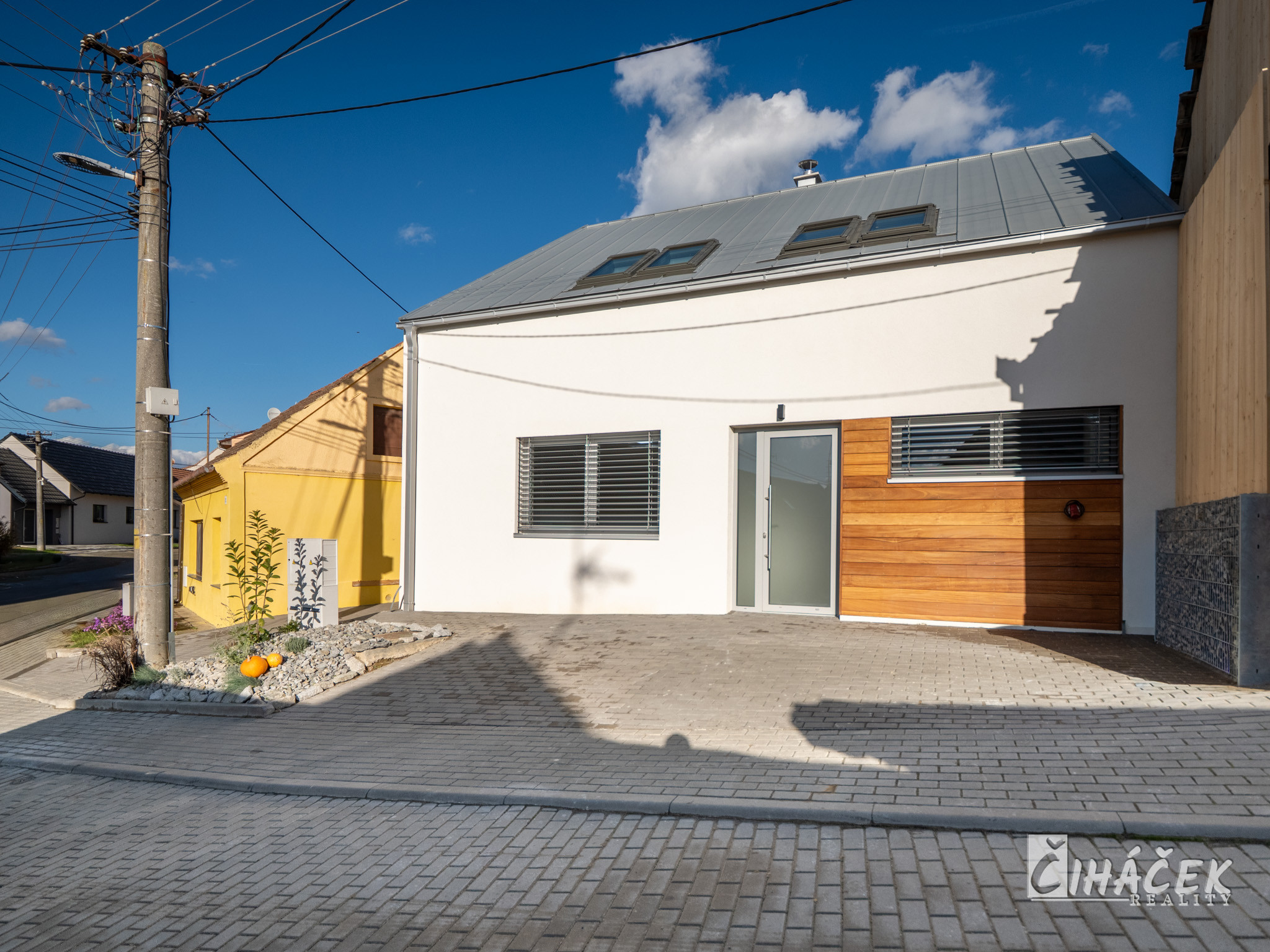 prodej_rd_jezerany_cihacek_reality_28