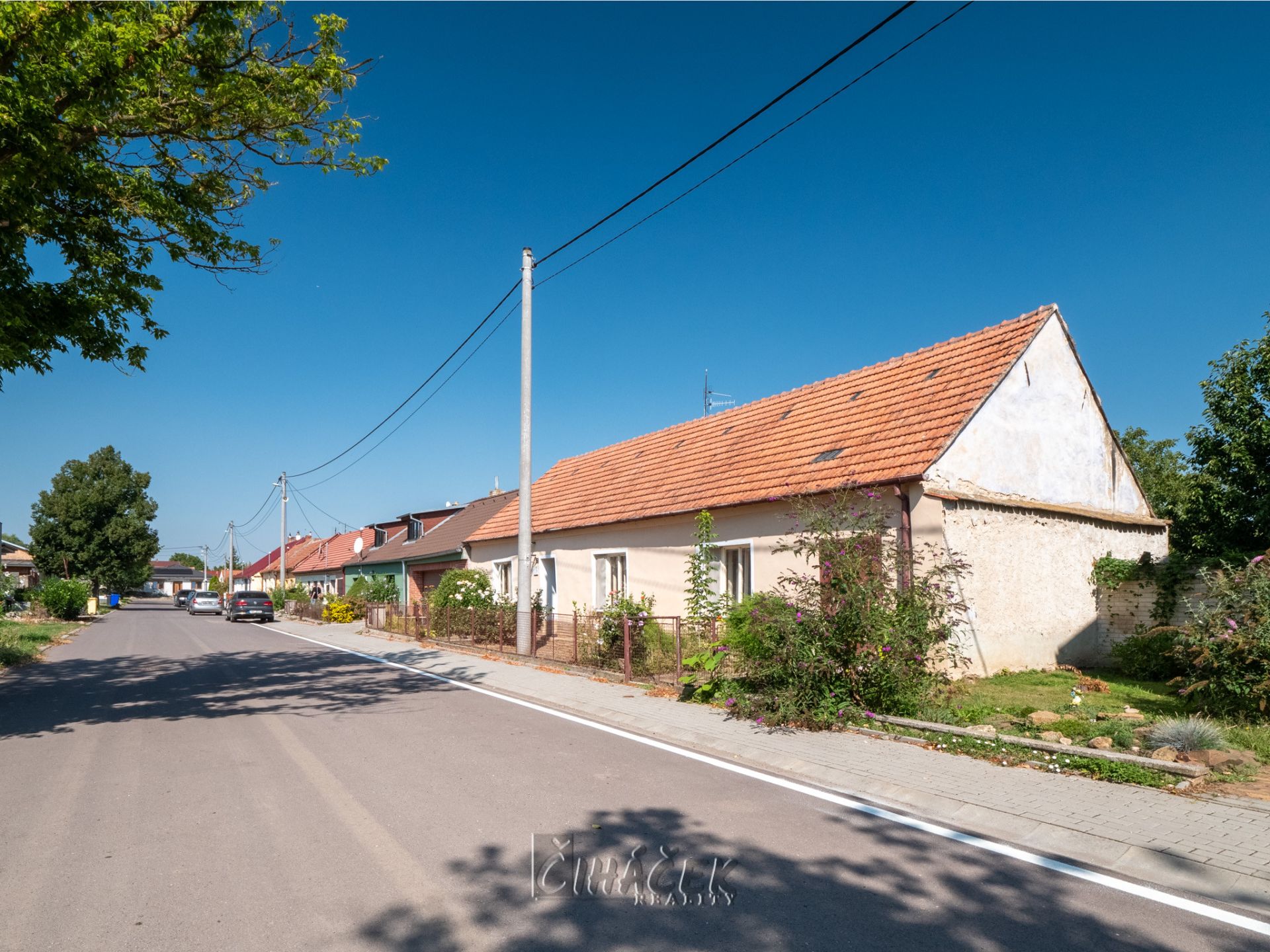 Dům / stavební pozemek - Suchohrdly u Miroslavi