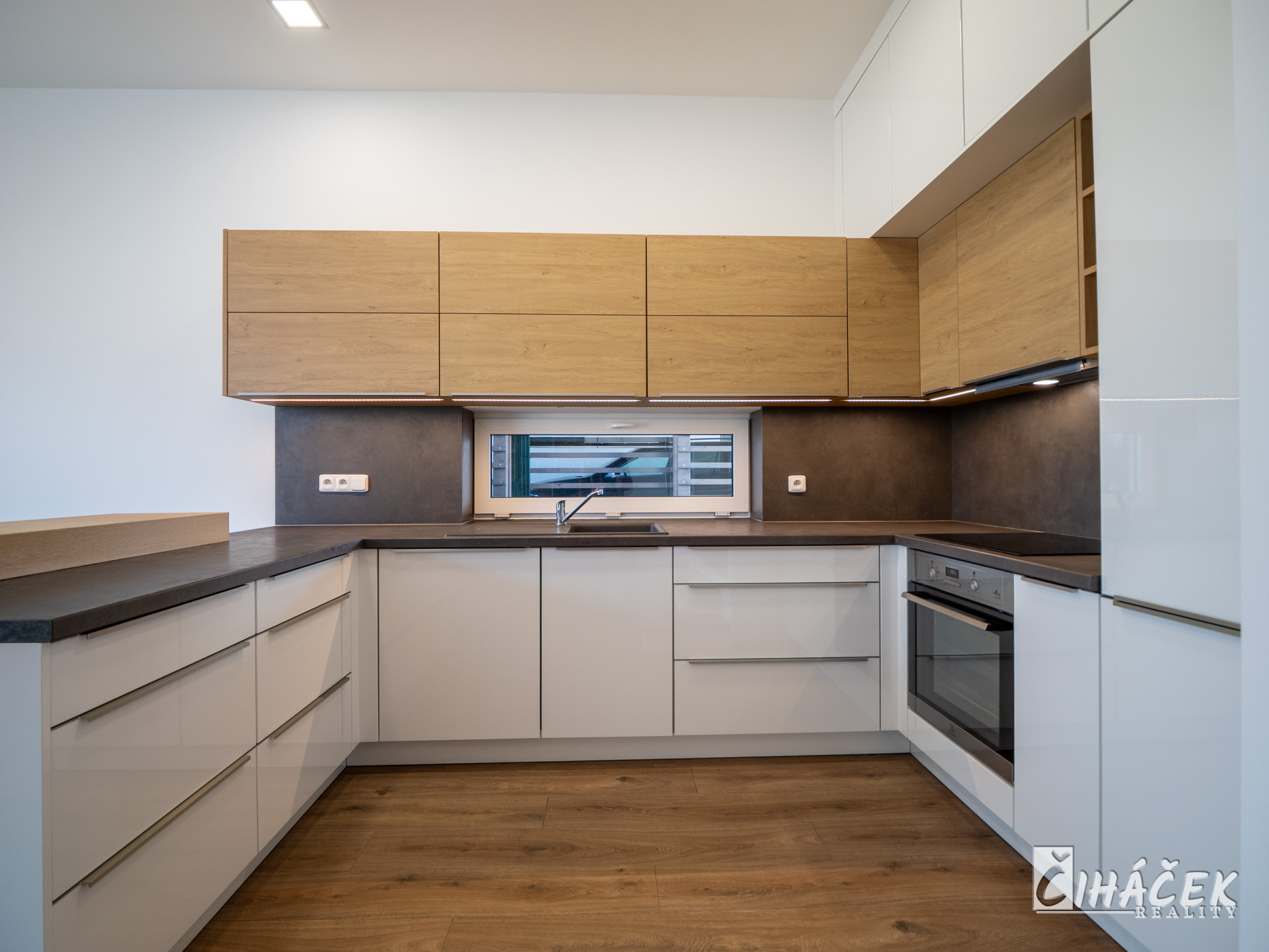 prodej_rd_5kk_svatoborice-mistrin_zdenek_cihacek_9