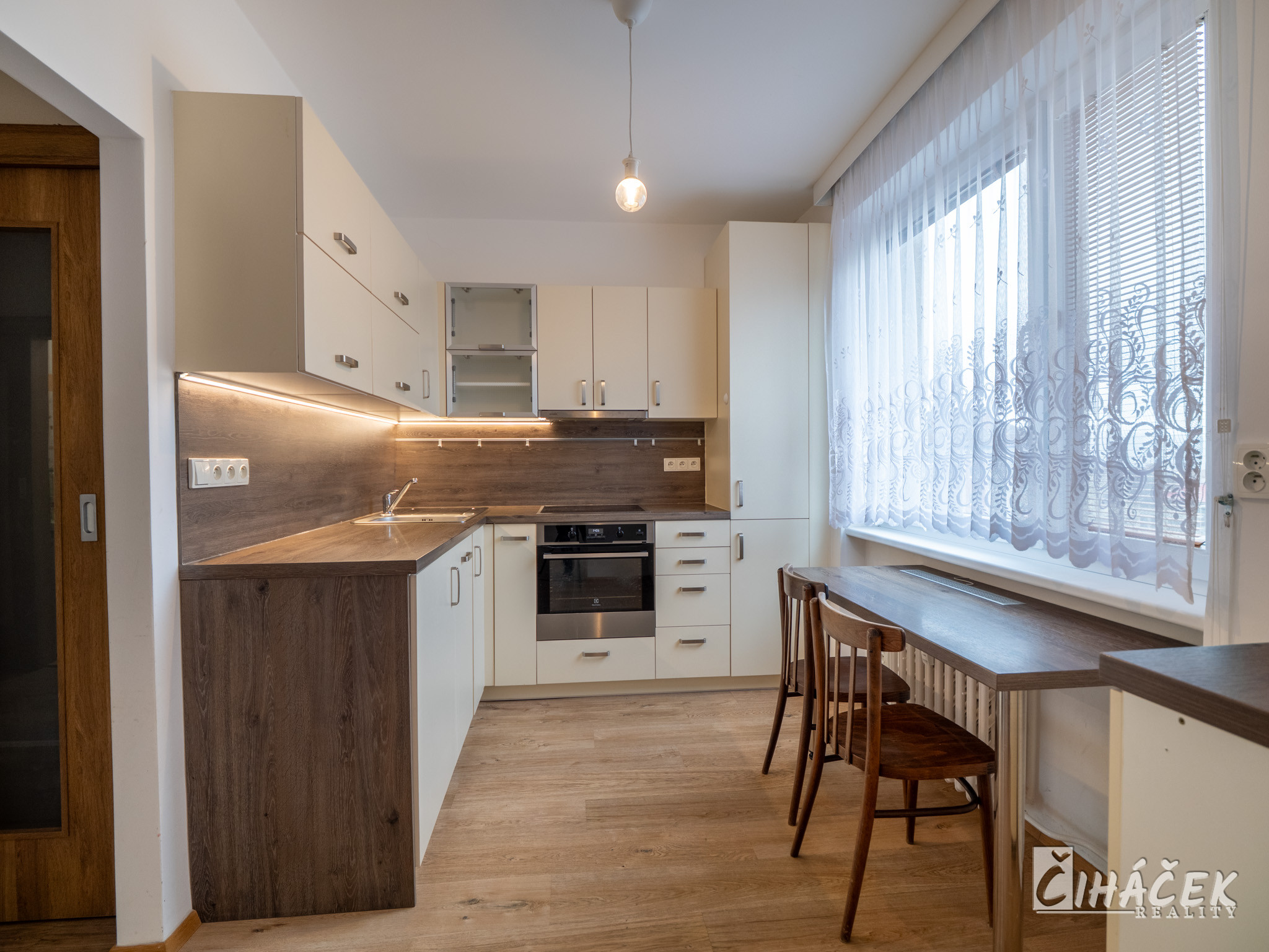 Pronájem | Byt 3+1 s balkonem, Želešice